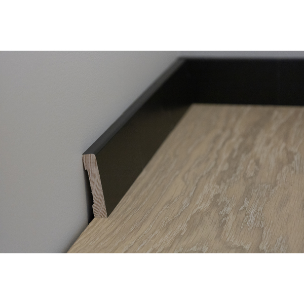 Skirting board 12×69×4400 black view 4