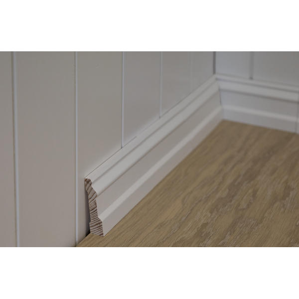 Skirting board 15×58×4400 white view 2