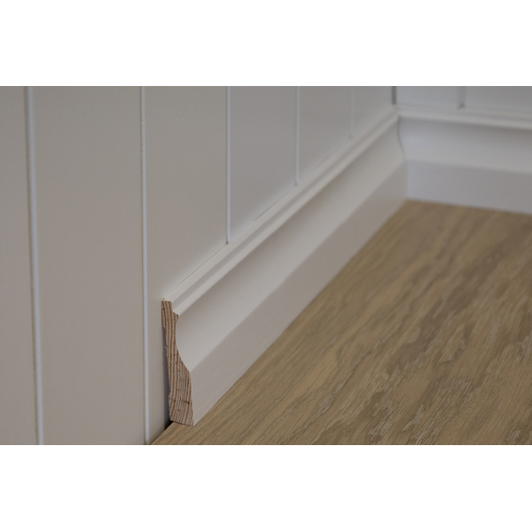 Skirting board 15×70×4400 white view 4