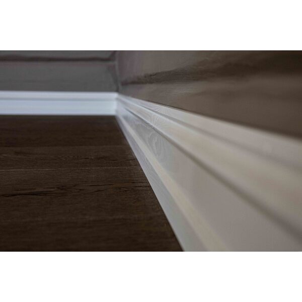 Skirting board 15×95×4400 white view 2